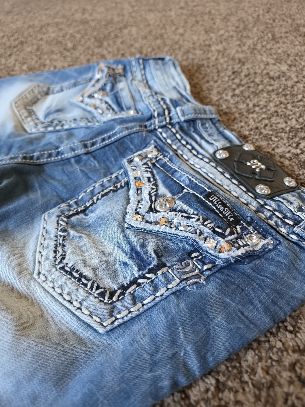 Miss Me Distressed Capri Jeans Women’s Size 30 STYLE NO:JP5755P4
